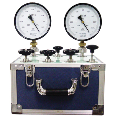 ZY-20000B手(shou)動氣壓源(yuán)